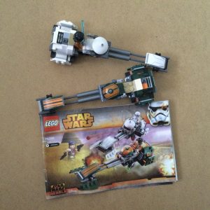 LEGO Star Wars Ezra’s Speeder Bike Set (Incomplete) 75090