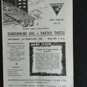 Dunfermline Athletic v Partick Thistle League Matchday Programme 1962