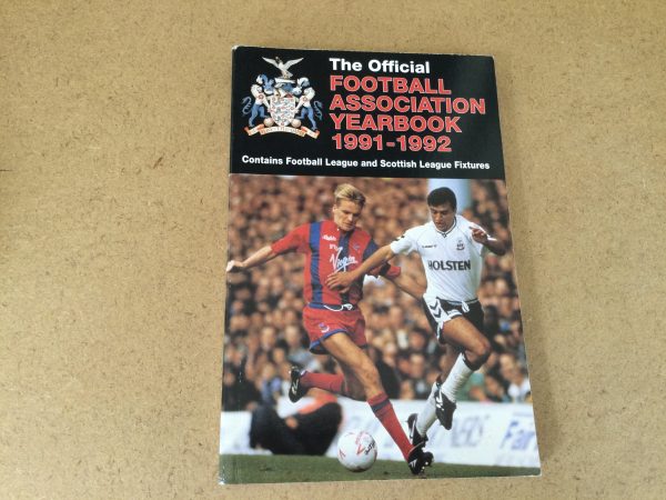 The Official Football Association Yearbook 1991-1992 Paperback