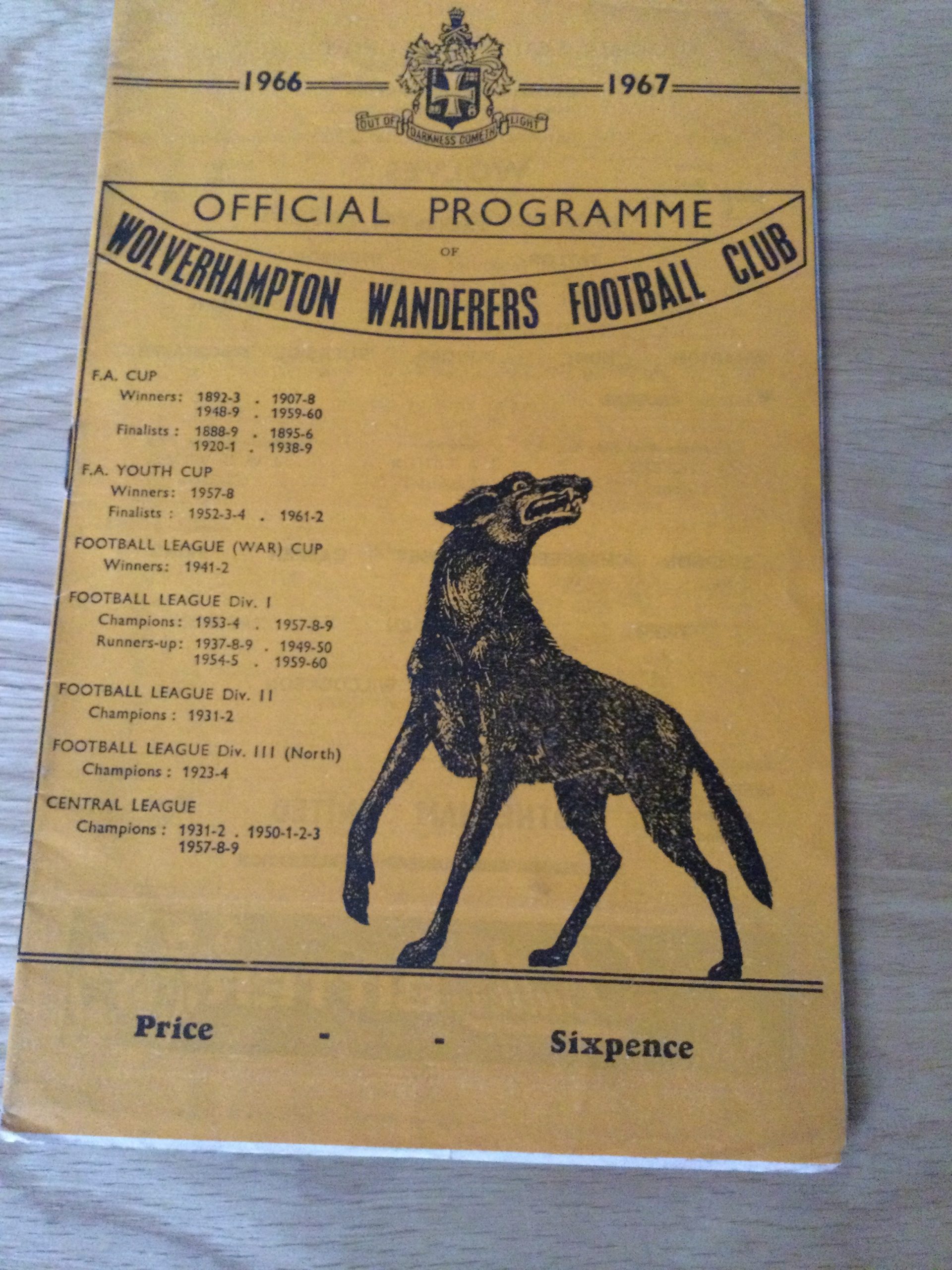 Woverhampton Wanderers v Rotherham United League Matchday Programme 1967