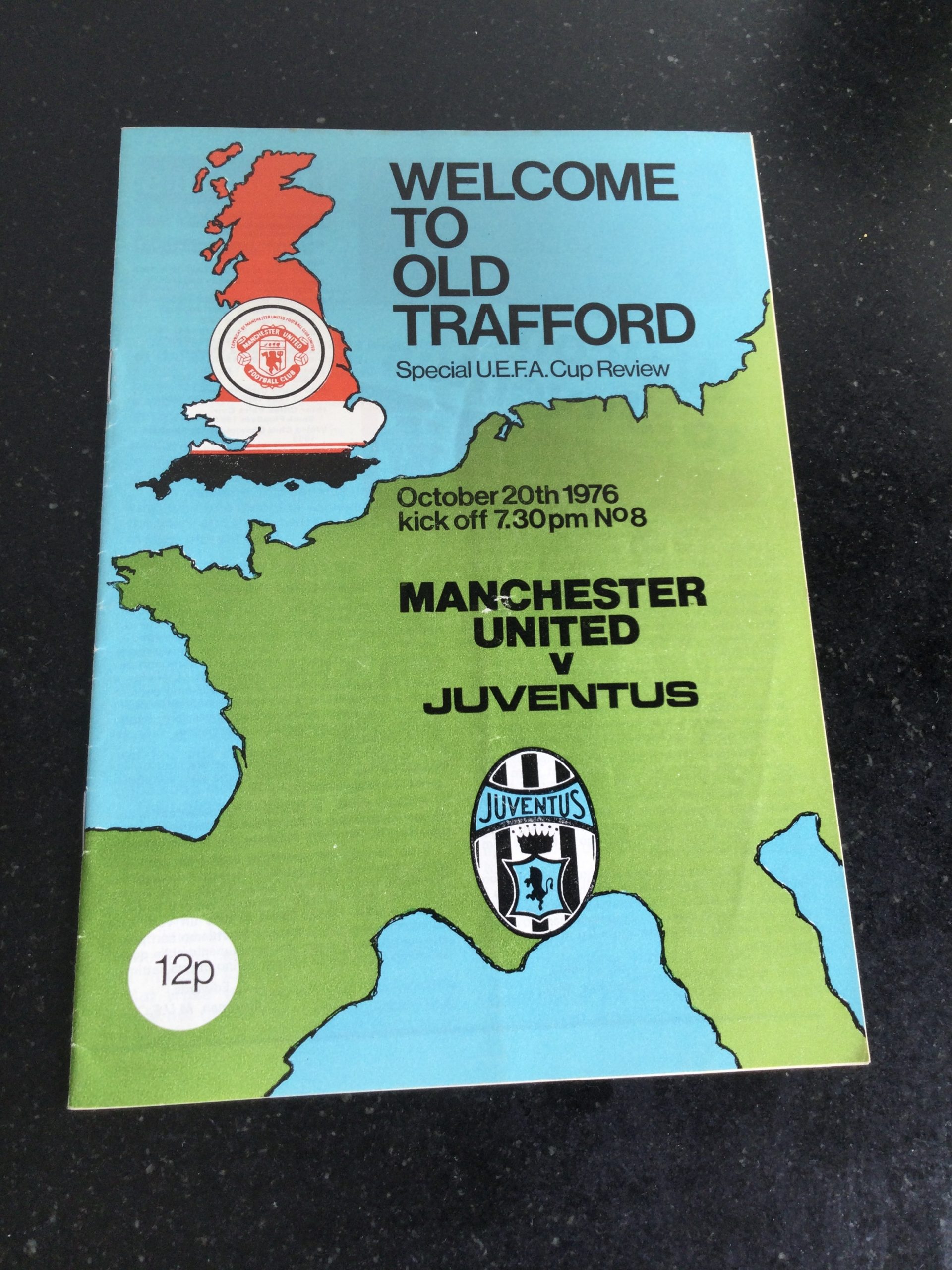 Manchester United v Juventus UEFA Cup Matchday Programme 1976