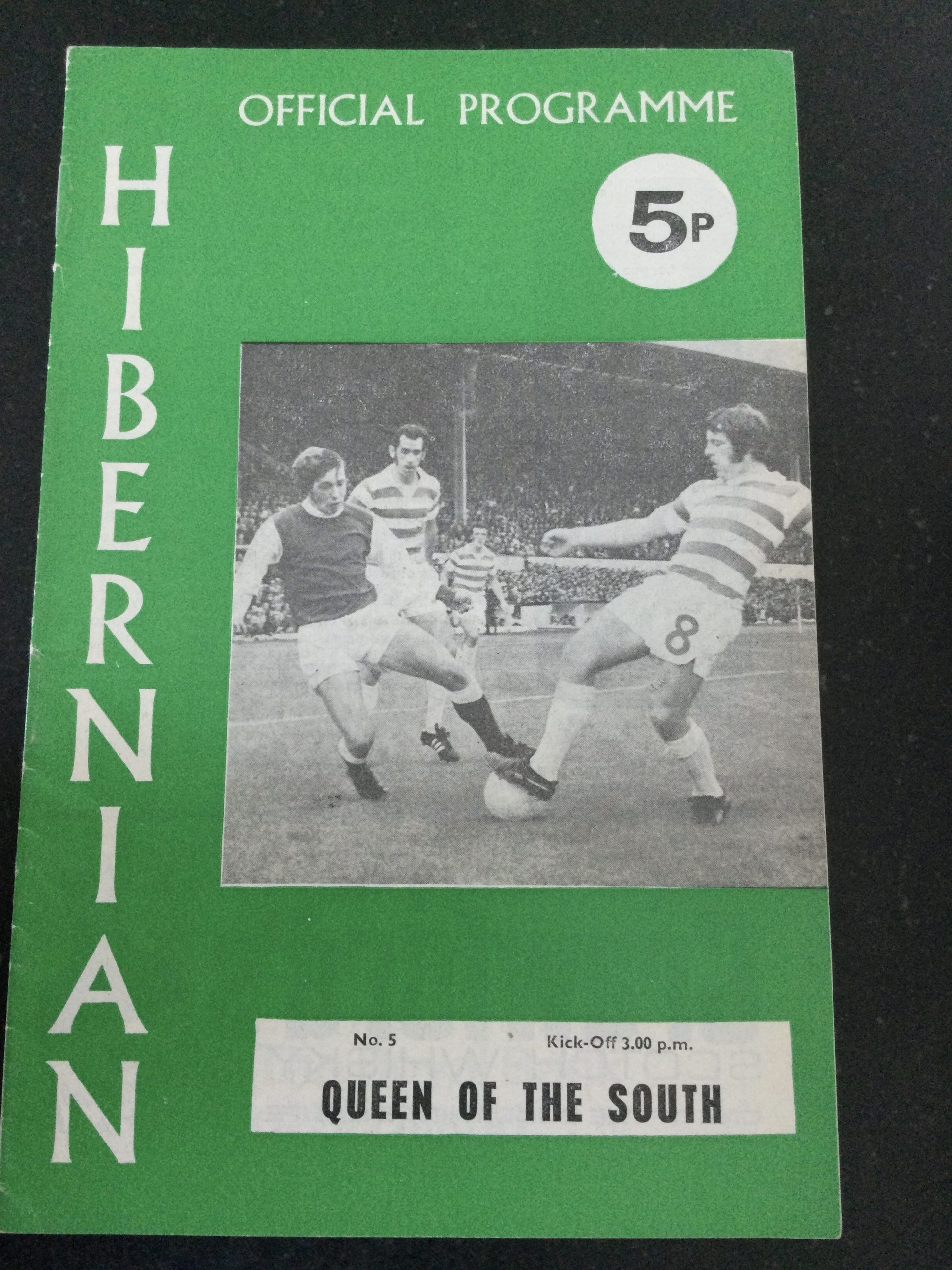 Hibernian (Hibs) v Queen of the South League Cup Matchday Programme 1972