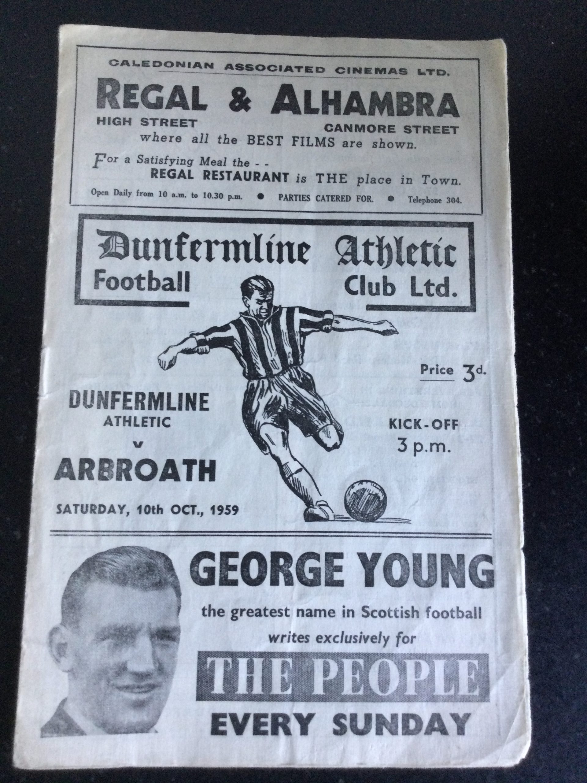 Dunfermline Athletic v Arbroath League Matchday Programme 1959