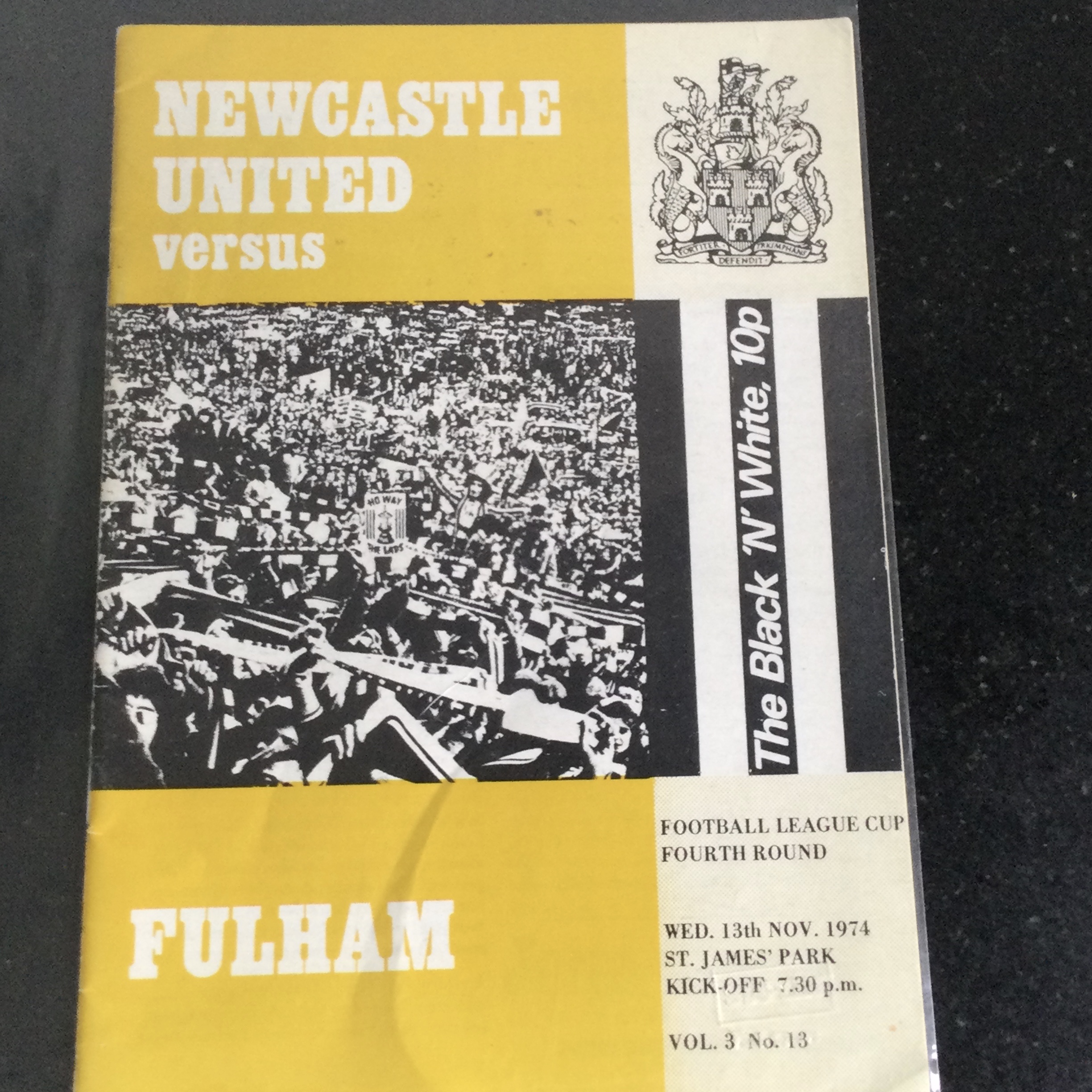Newcastle United v Fulham League Cup Matchday Programme 1974